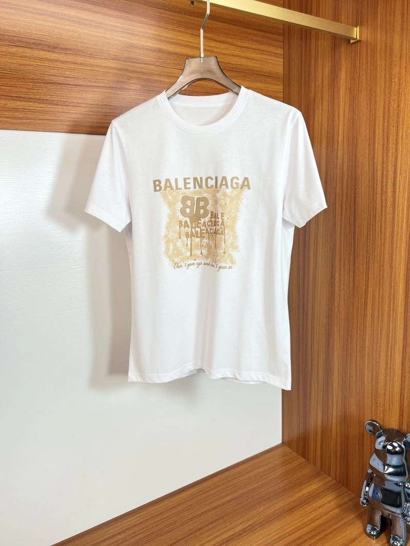 Breathable Balenciaga T-Shirts 97413