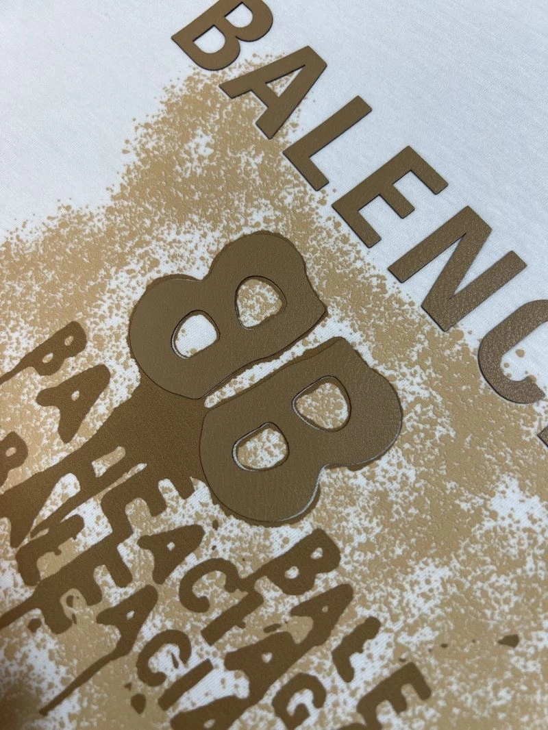 Breathable Balenciaga T-Shirts 97413