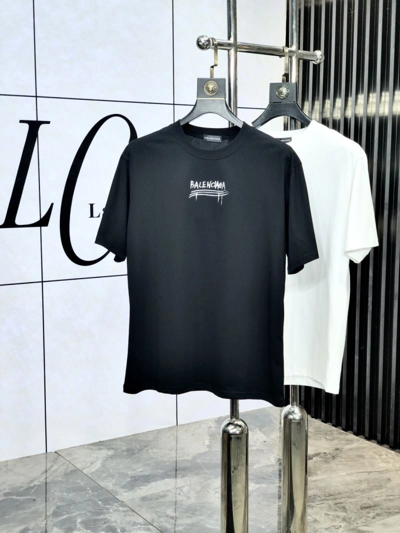 Reliable Balenciaga T-Shirts 97337