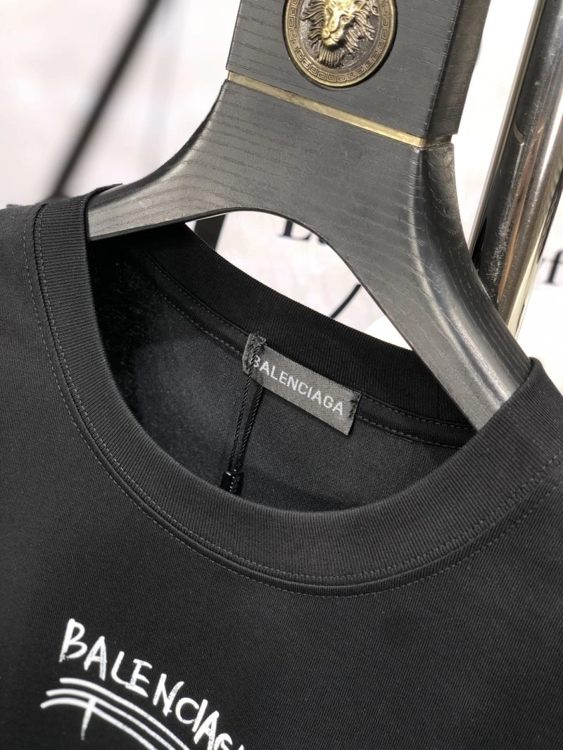 Reliable Balenciaga T-Shirts 97337