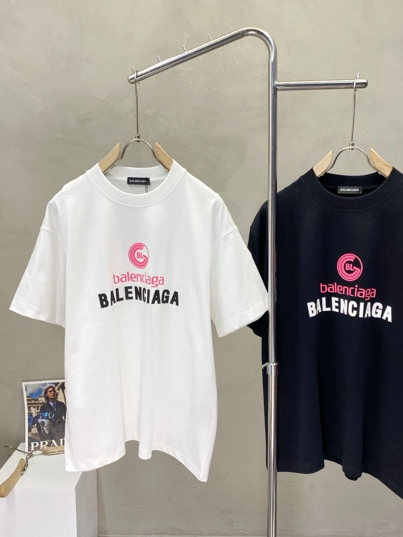 Lightweight Balenciaga T-Shirts 97286