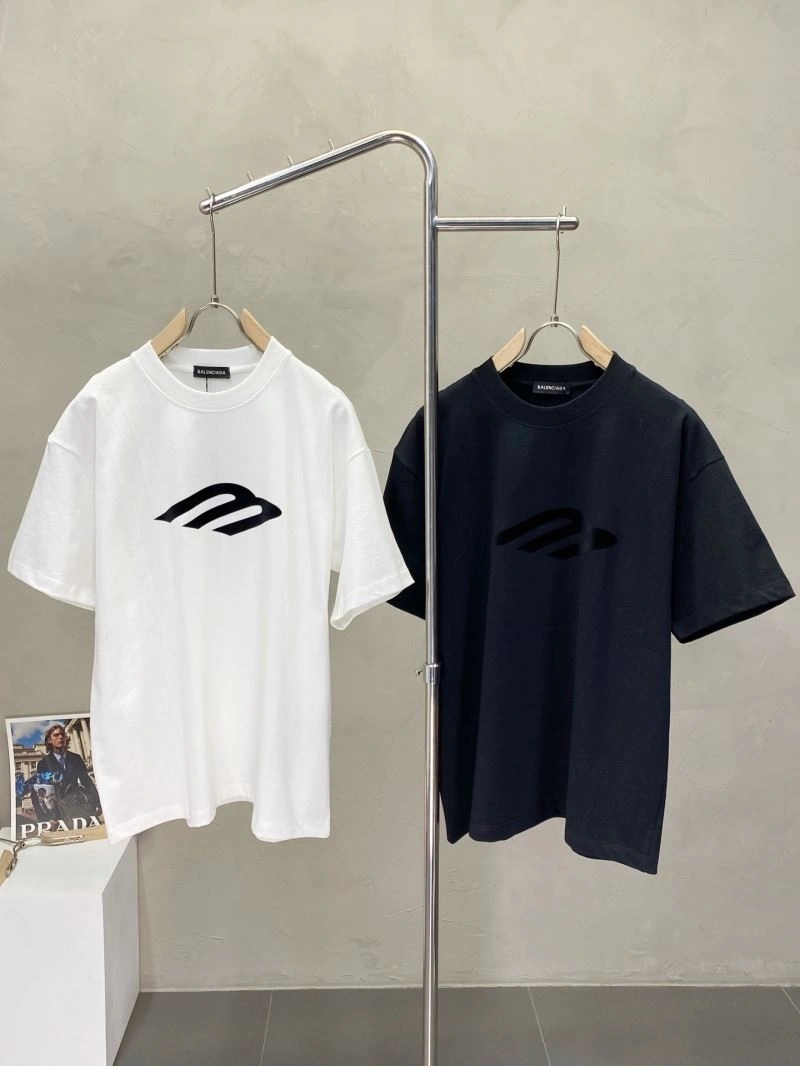 Balenciaga T-Shirts Lightweight 97283