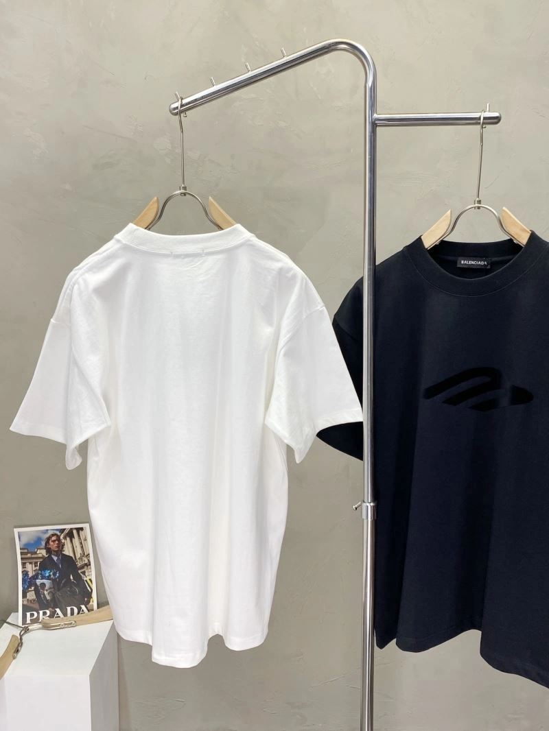 Balenciaga T-Shirts Lightweight 97283