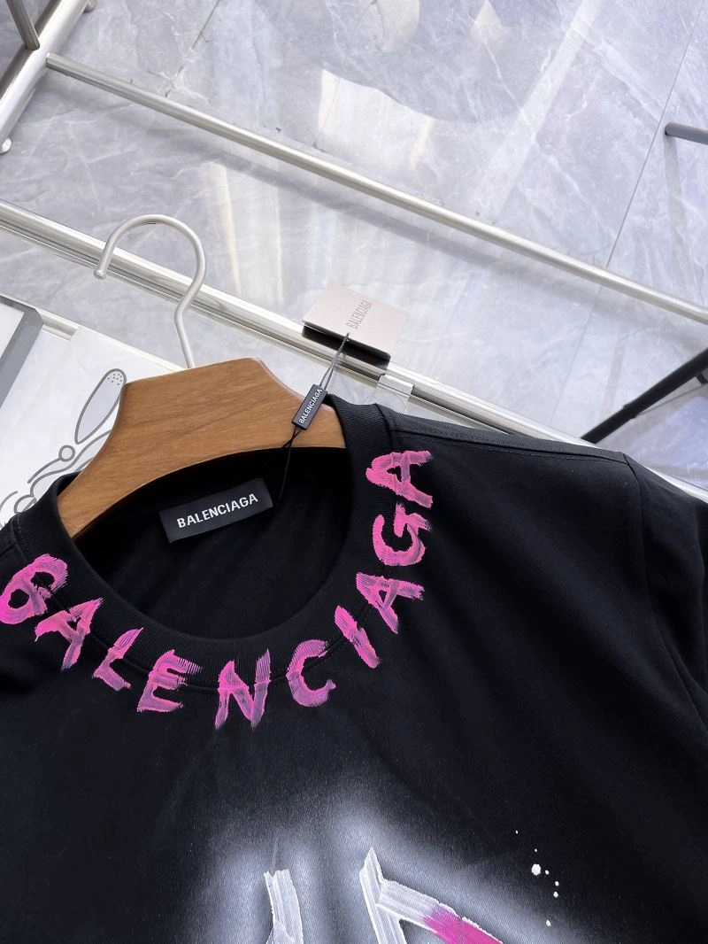 Sporty Balenciaga T-Shirts 97318