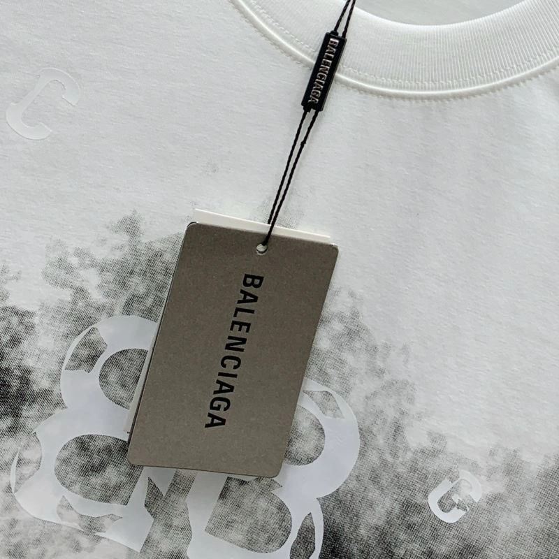 Balenciaga T-Shirts Stylish 97310