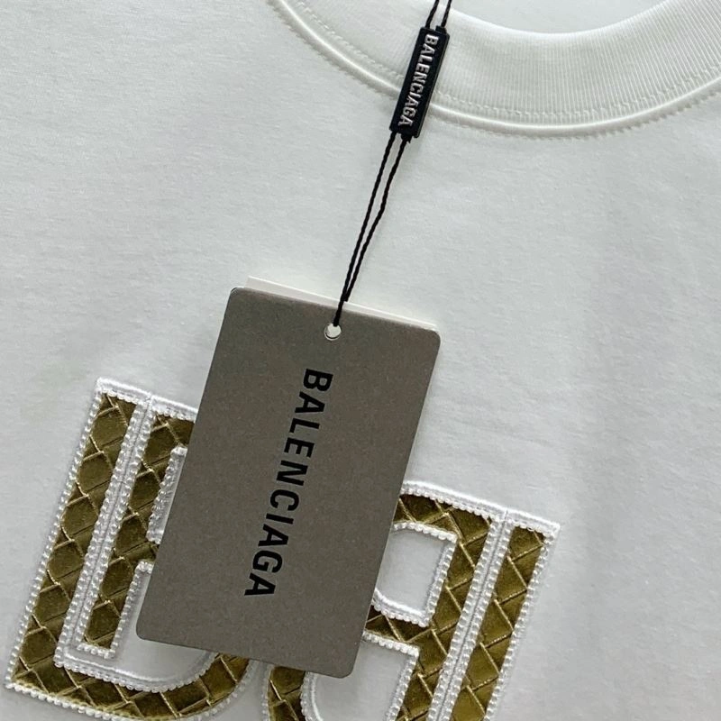 Effortless Balenciaga T-Shirts 97273