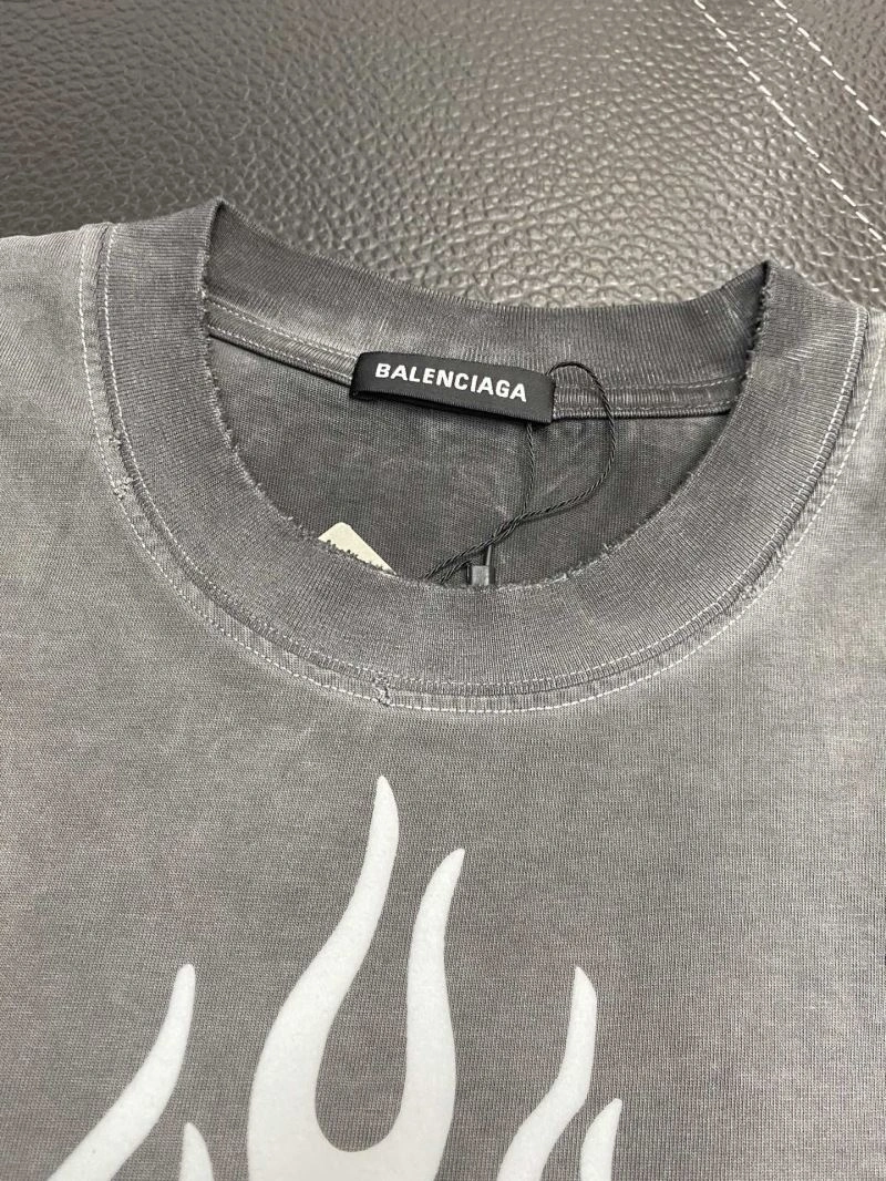 Lightweight Balenciaga T-Shirts 97265