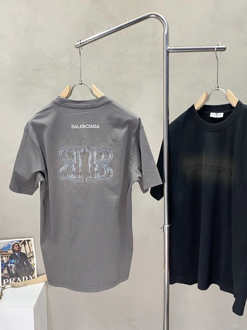 Balenciaga T-Shirts ComfortFit 97260