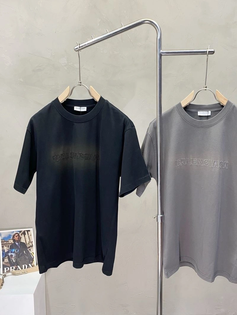 Balenciaga T-Shirts ComfortFit 97260
