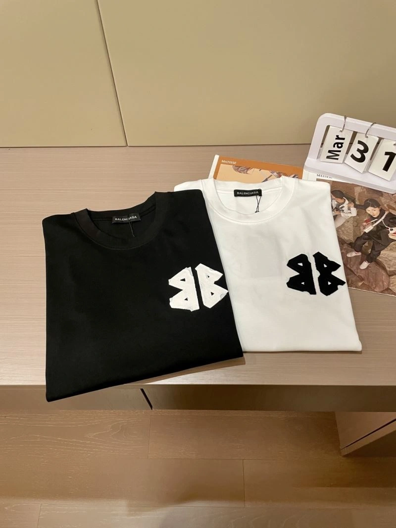 RelaxedFit Balenciaga T-Shirts 97219