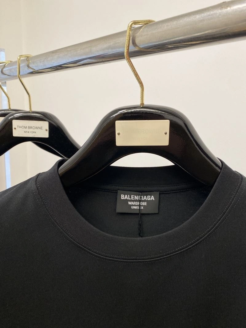 Durable Balenciaga T-Shirts 97218