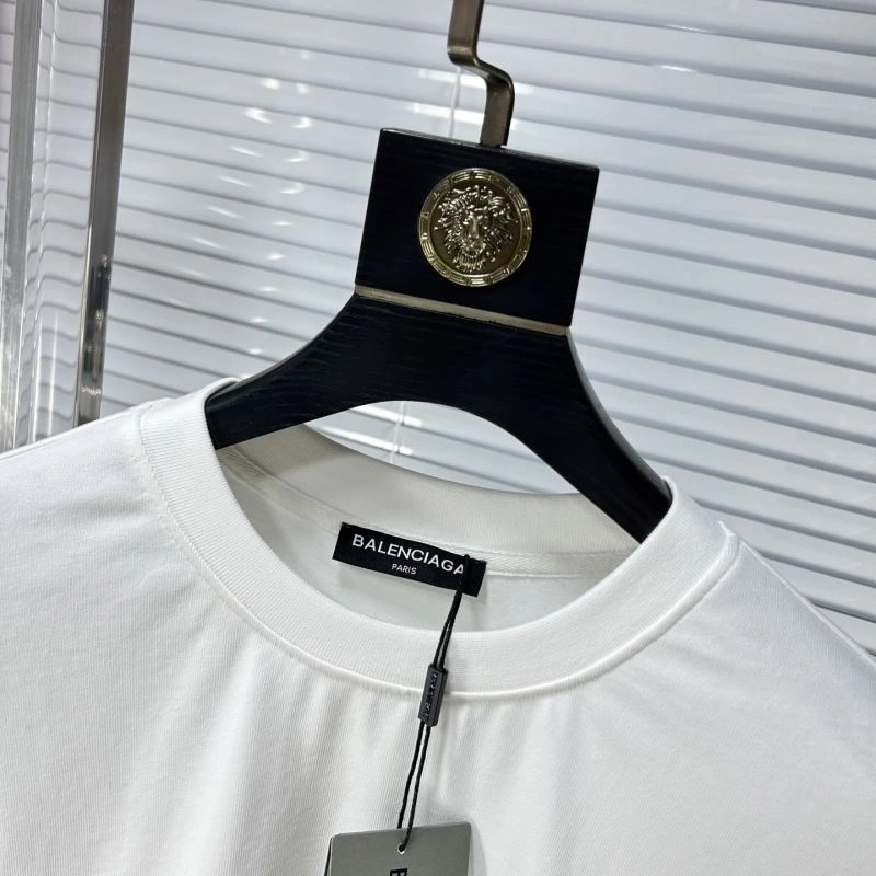 TechFriendly Balenciaga T-Shirts 97296