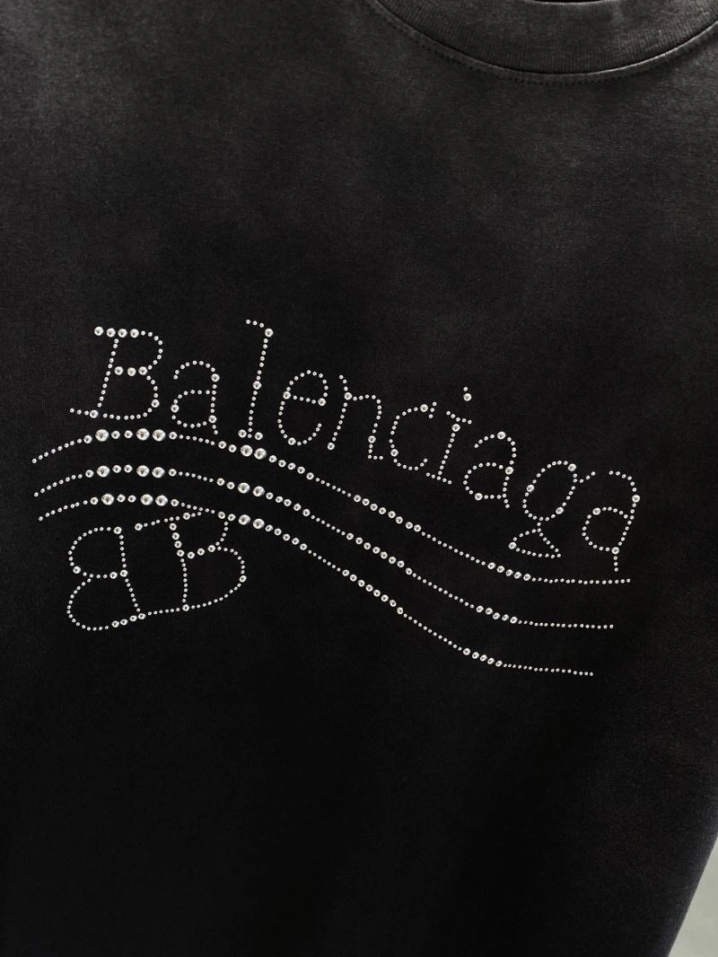 Functional Balenciaga T-Shirts 97209