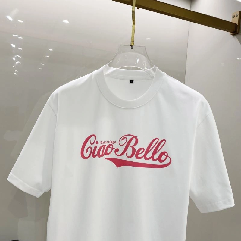 Contemporary Balenciaga T-Shirts 97240