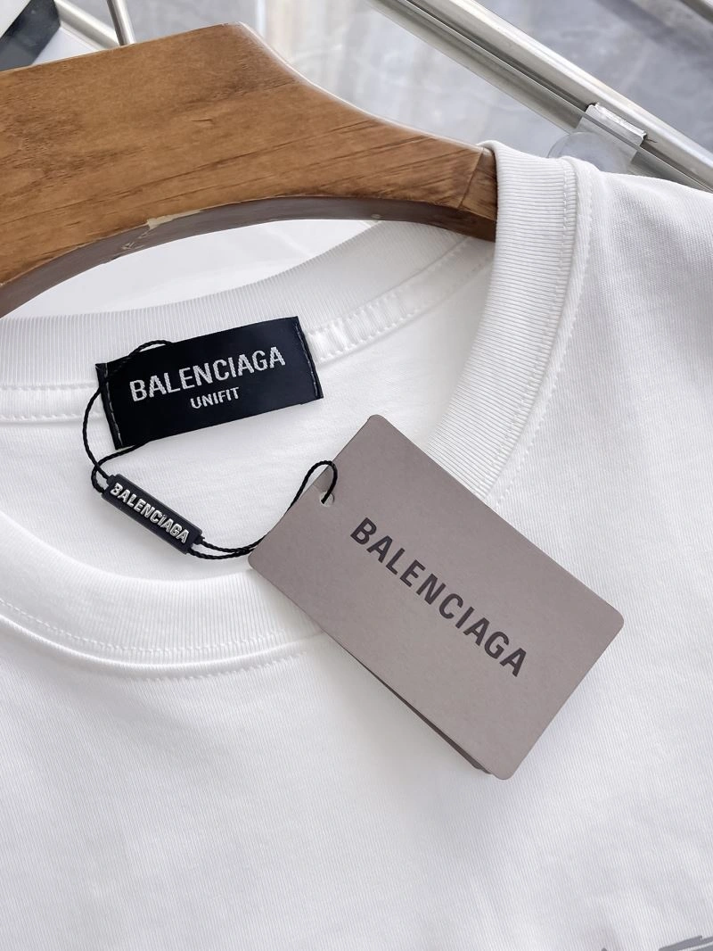 Balenciaga T-Shirts Trendsetting 97200