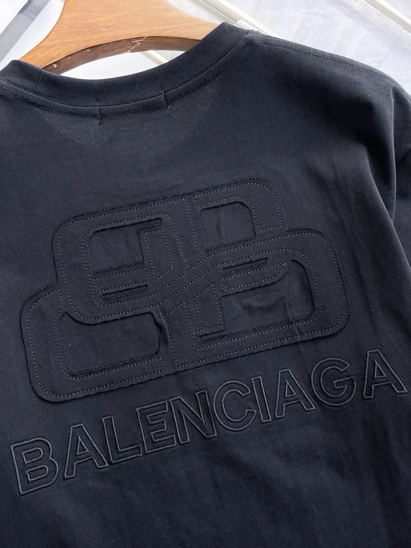 Unisex Balenciaga T-Shirts 97195