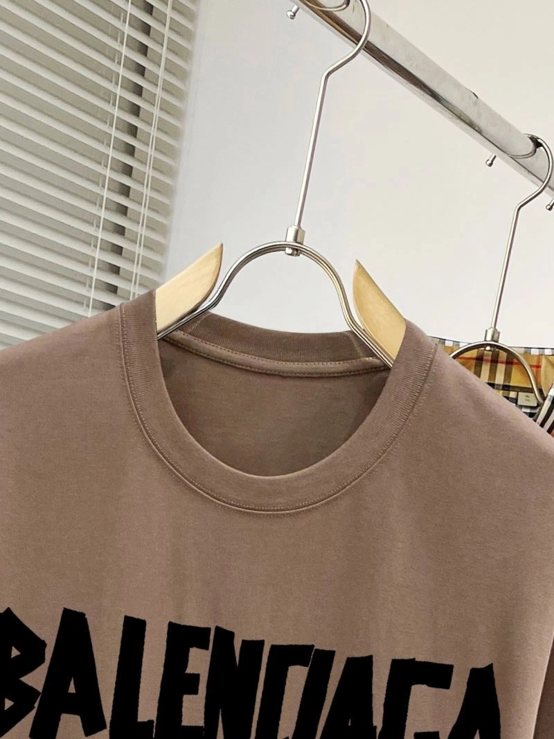 Balenciaga T-Shirts Durable 97157