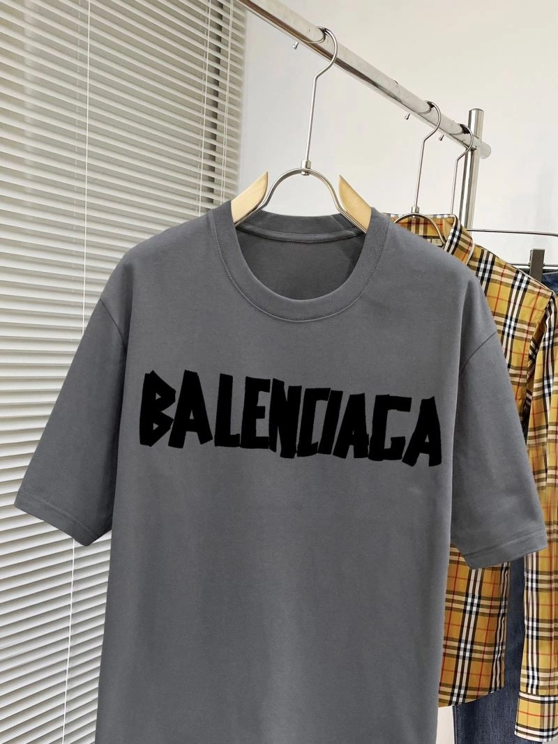 Balenciaga T-Shirts Vibrant 97154