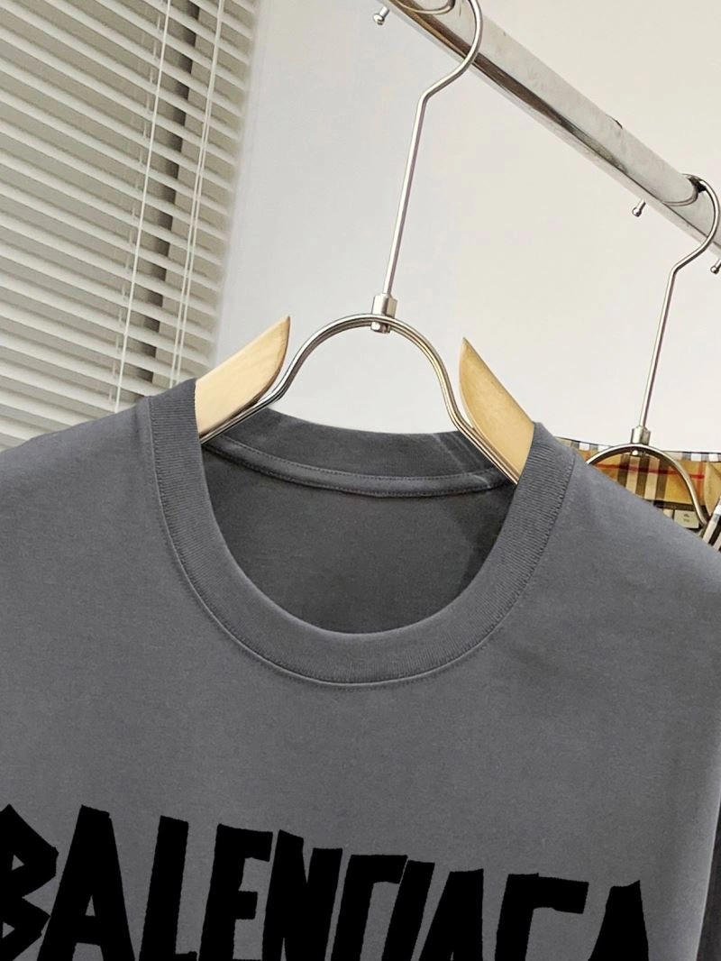 Balenciaga T-Shirts Vibrant 97154