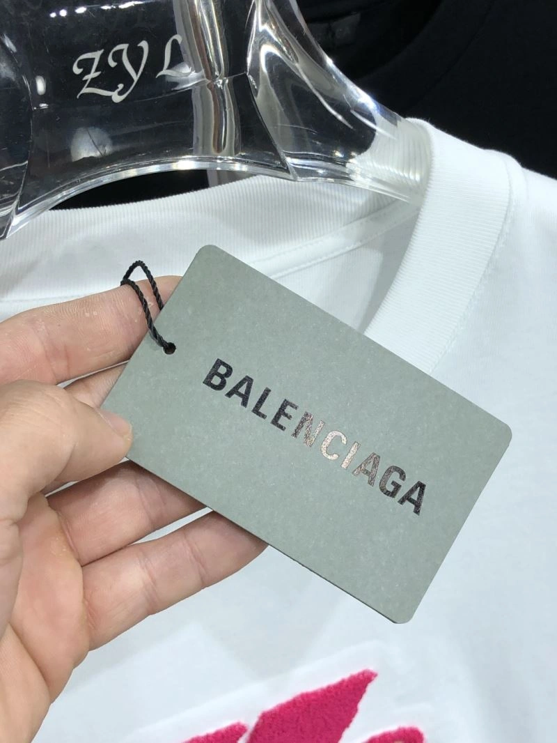 Balenciaga T-Shirts Durable 97177