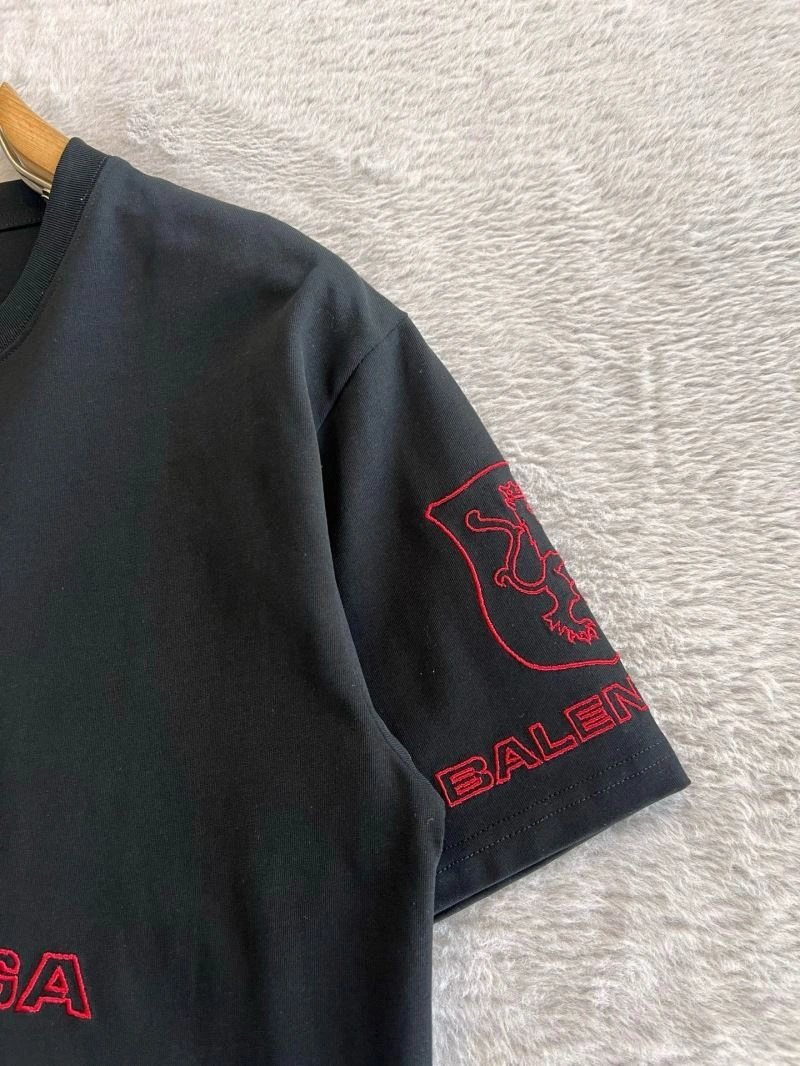 Functional Balenciaga T-Shirts 97130