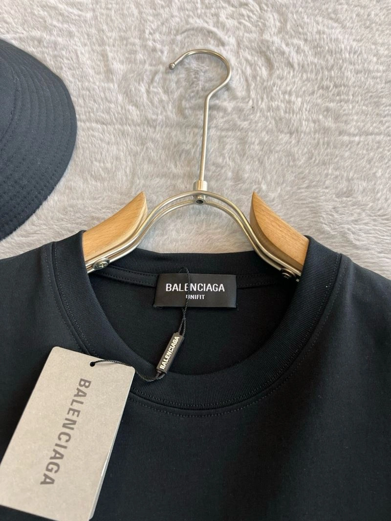 Functional Balenciaga T-Shirts 97130