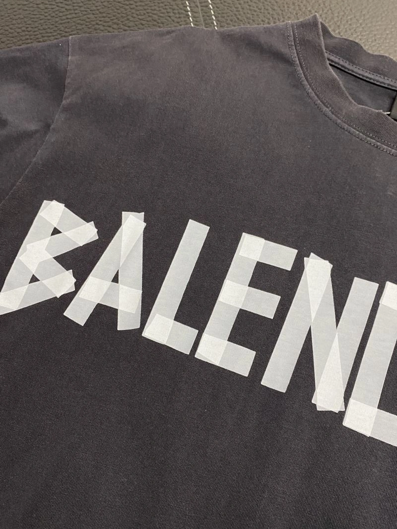 Contemporary Balenciaga T-Shirts 97126