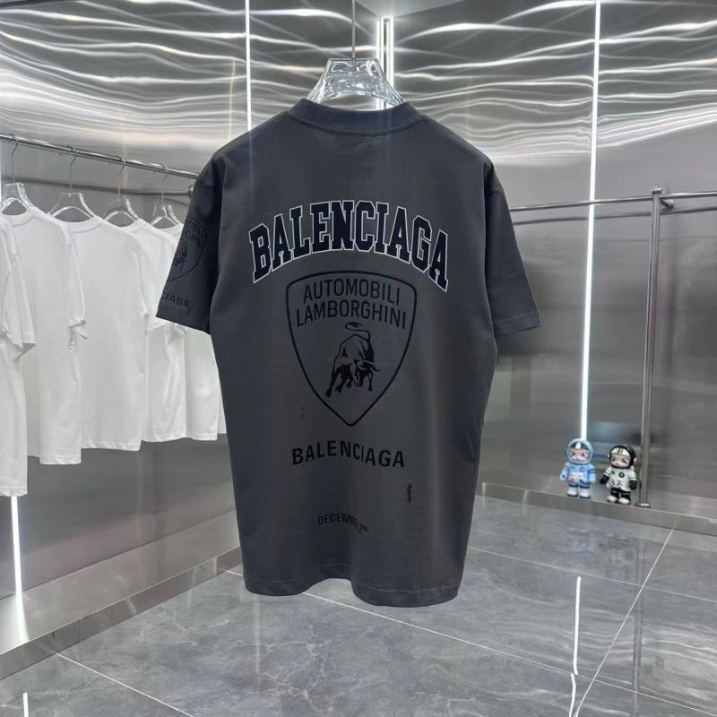 Balenciaga T-Shirts UrbanChic 97180
