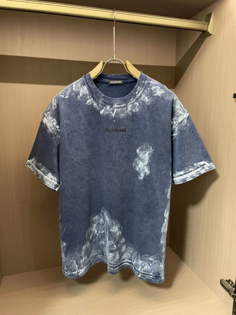 Effortless Balenciaga T-Shirts 97099