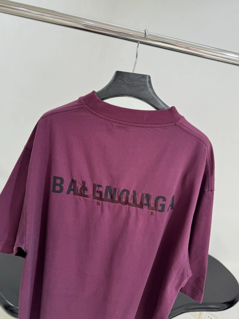 Balenciaga T-Shirts Sleek 96440