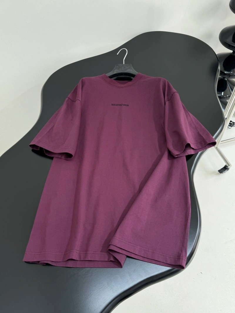 Balenciaga T-Shirts Sleek 96440