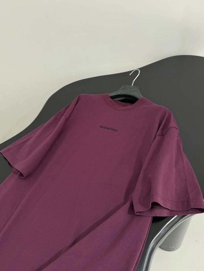 Balenciaga T-Shirts Sleek 96440