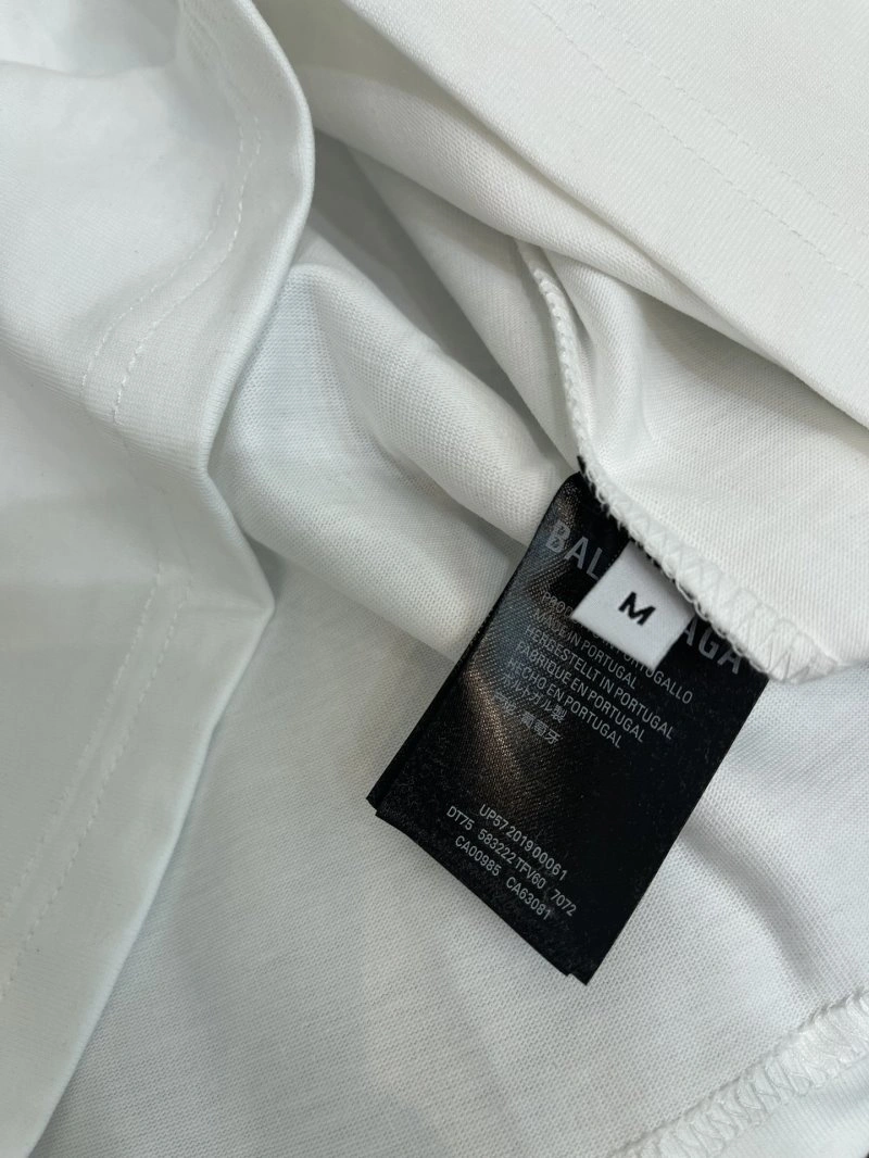 Breathable Balenciaga T-Shirts 96425