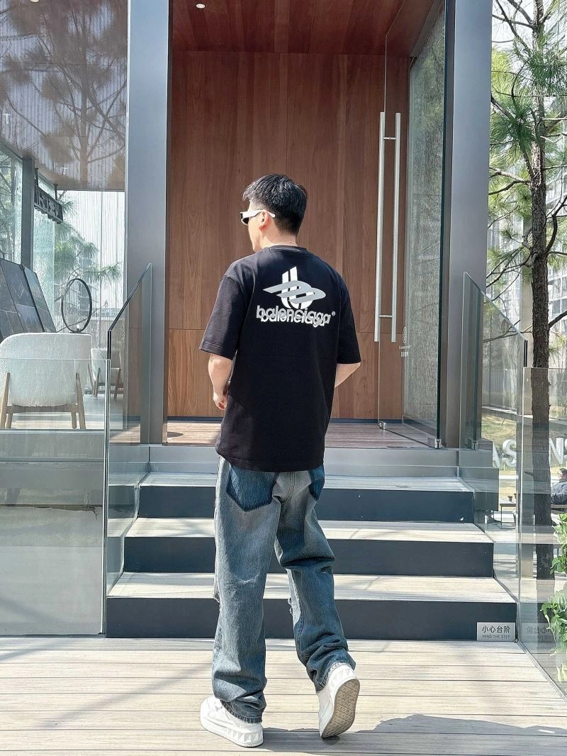 Original Balenciaga T-Shirts 97014