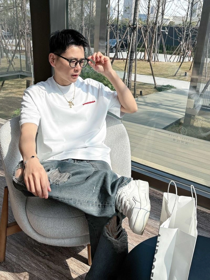 Popular Balenciaga T-Shirts 97027