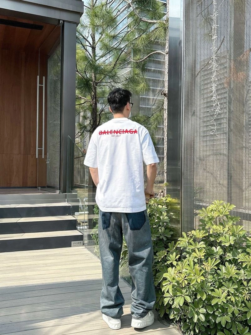 Popular Balenciaga T-Shirts 97027