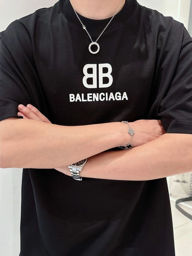 Balenciaga T-Shirts Durable 97012