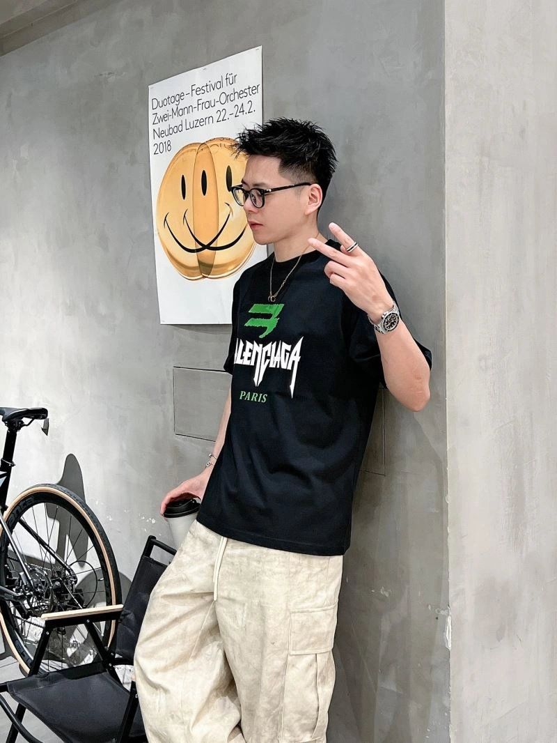 Balenciaga T-Shirts Comfortable 97003