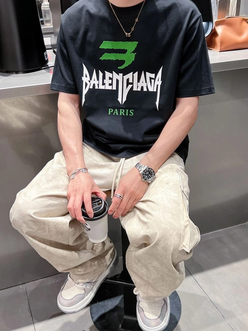 Balenciaga T-Shirts Comfortable 97003