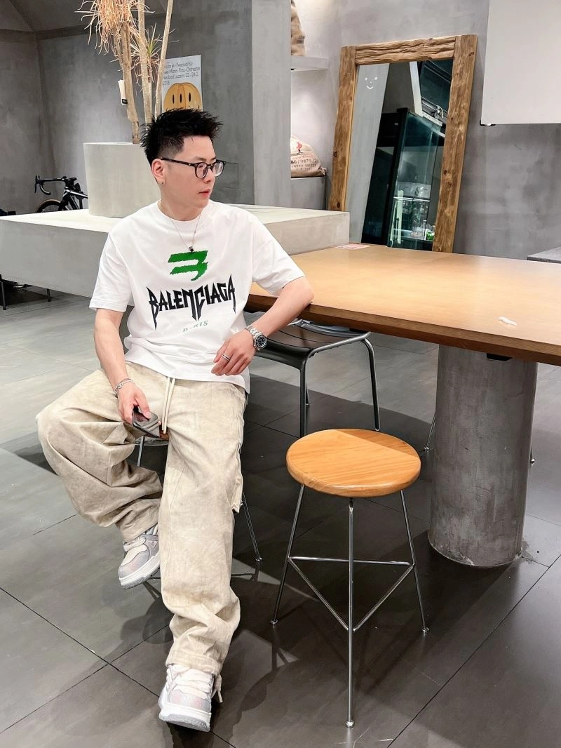 Balenciaga T-Shirts Unique 96999