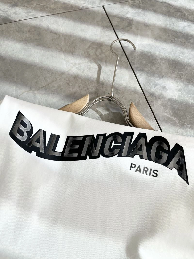 Breathable Balenciaga T-Shirts 96996