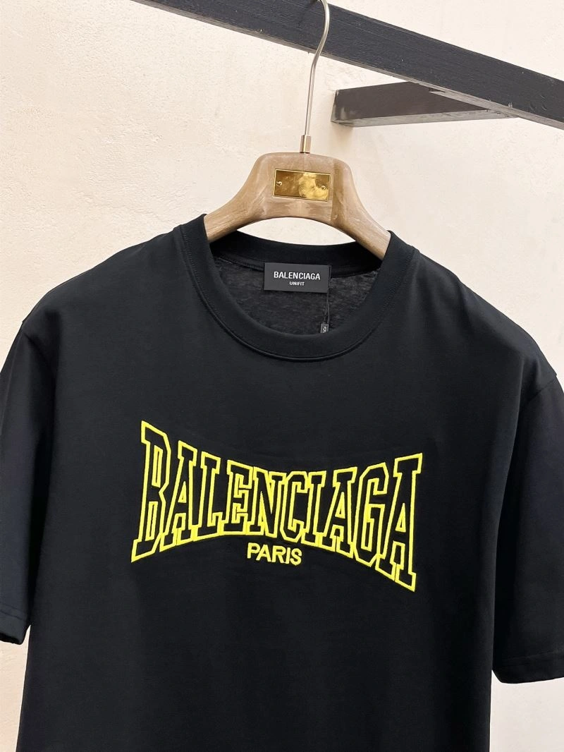 Effortless Balenciaga T-Shirts 96987