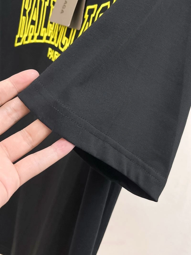 Effortless Balenciaga T-Shirts 96987