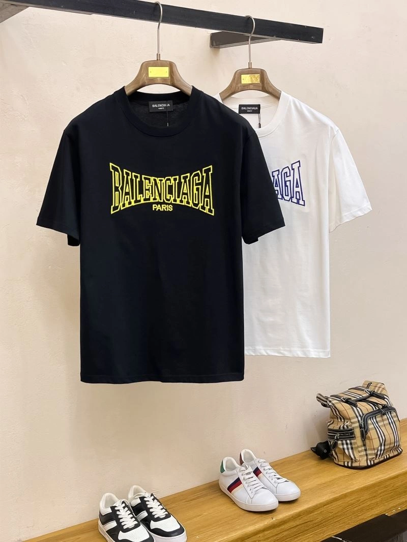Effortless Balenciaga T-Shirts 96987