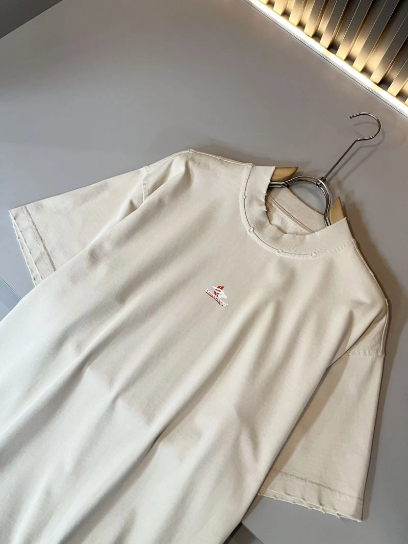 Balenciaga T-Shirts Contemporary 96964