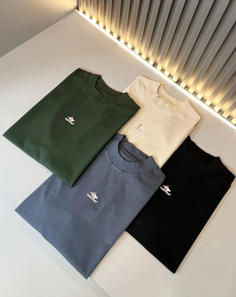 Balenciaga T-Shirts Sleek 96995