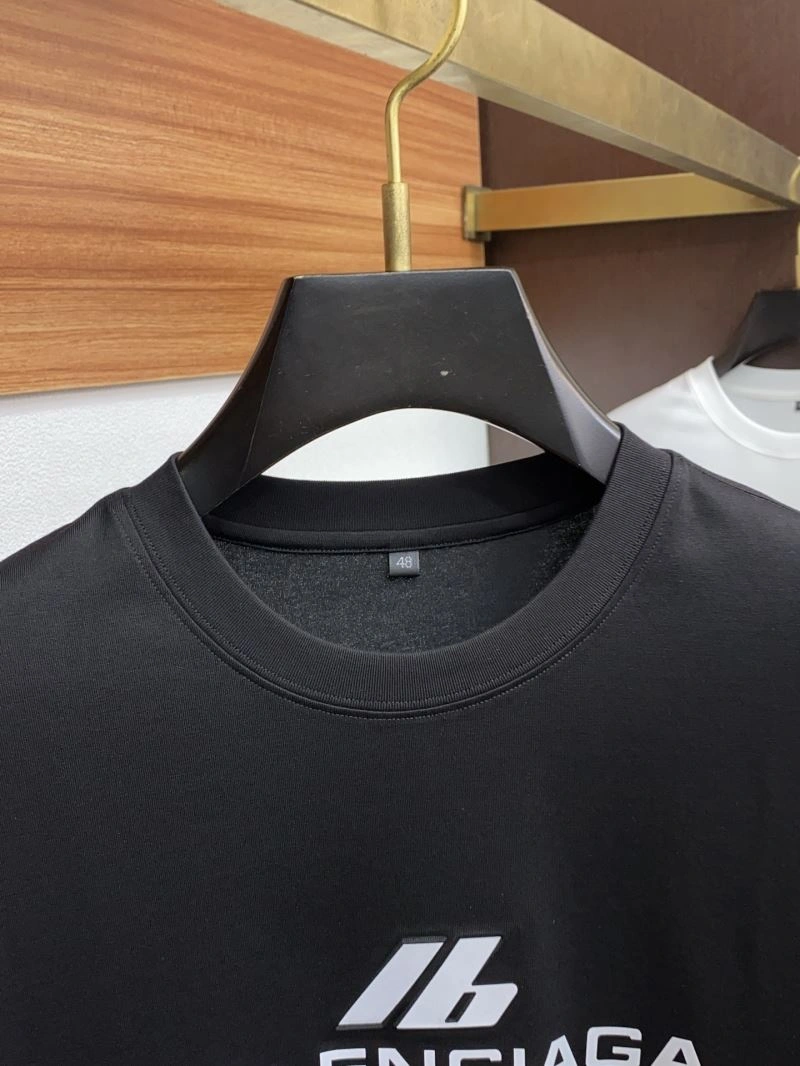 Upgraded Balenciaga T-Shirts 97061