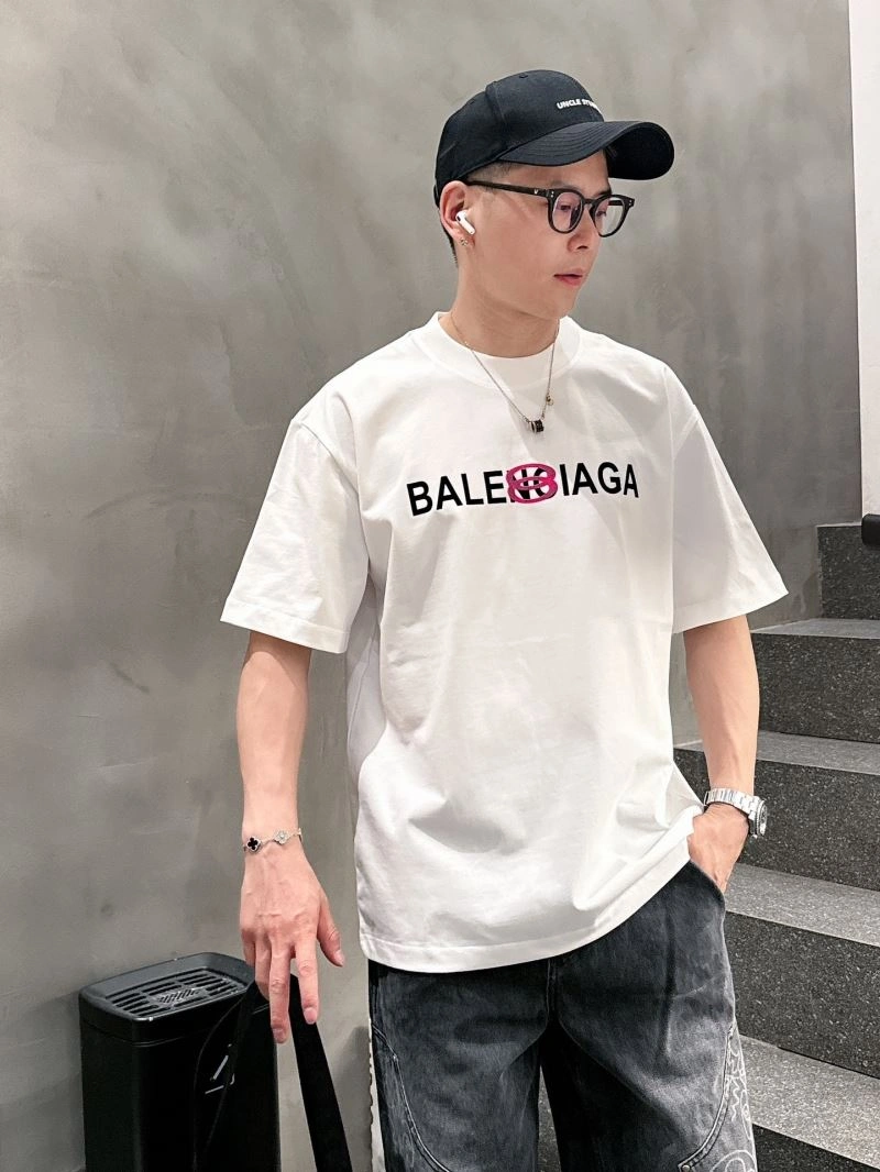 Balenciaga T-Shirts Attractive 97004