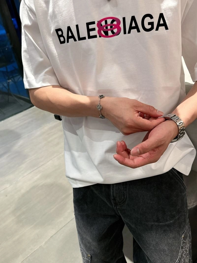 Balenciaga T-Shirts Attractive 97004