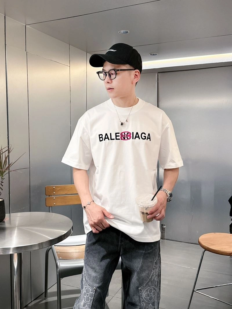 Balenciaga T-Shirts Attractive 97004